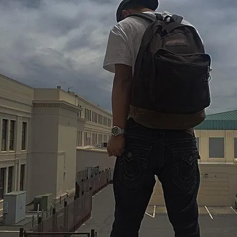 avatar-3e29601d-b856-4ef0-b188-a293c7e539bb.jpg