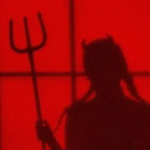 avatar-41c0e9d7-f75e-45ba-a38a-d5eeda8d486e.jpg
