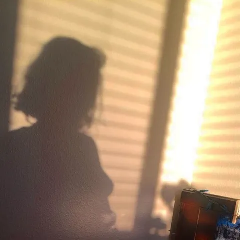avatar-4f66786e-0205-499b-a946-651639bce28d.jpg