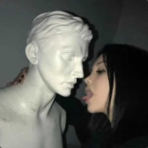 avatar-63e1d0bb-ecfd-47f8-bb97-8c47e06bac0f.jpg