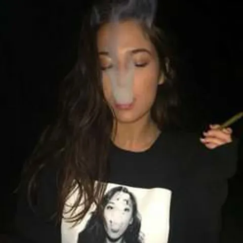 avatar-79b6e69a-6eae-4d1b-8c16-c6c3a70cb6fa.jpg