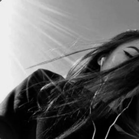 avatar-83f9ee0e-d9da-4ac3-a2fc-e249bf71e9eb.jpg
