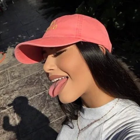 avatar-9d1d9f69-9f2c-48df-8e0a-4b96ee554c4e.jpg