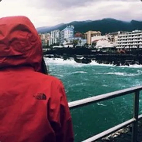 avatar-c5148a3b-418e-481c-828c-936fd8f87ee0.jpg