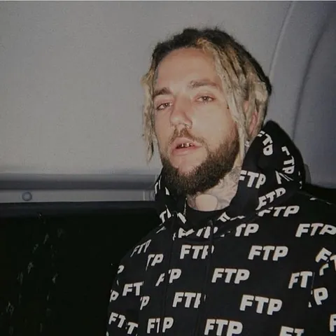 avatar-c5c8197d-f31d-4ee1-bf22-453703746c15.jpg