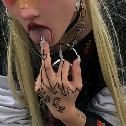 avatar-d573b9c9-59f2-491c-8c11-5c56da46994e.jpg