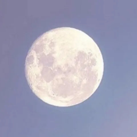 avatar-ef12f58e-f75c-4a6a-bb9c-645611ba8a70.jpg